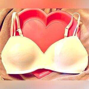 Aerie 36C White/Off Whitr Bra most American Eagle